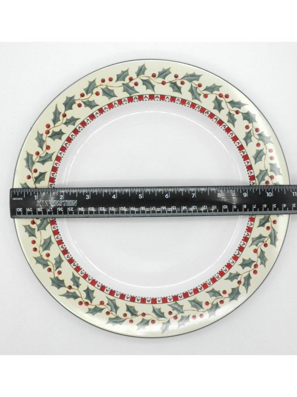 Christmas Bears by Sakura 11 Inch Dinner Plates Set of 4 Pattern Code: SAKCHB - Picture 4 of 6